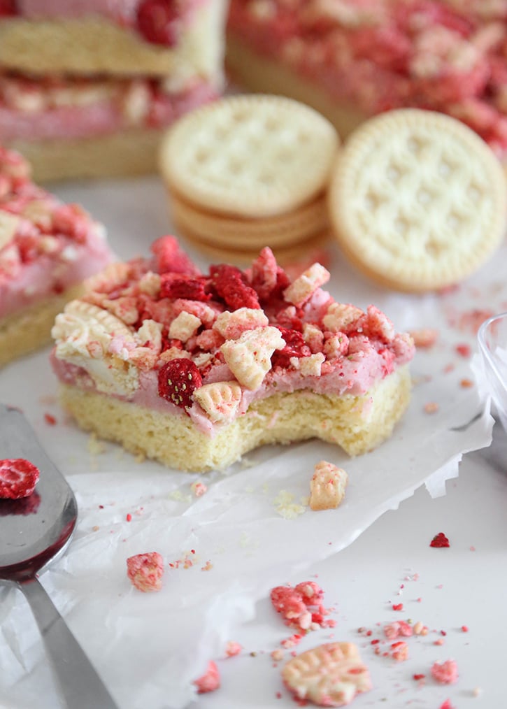 Strawberry Crunch Sugar Cookie Bars